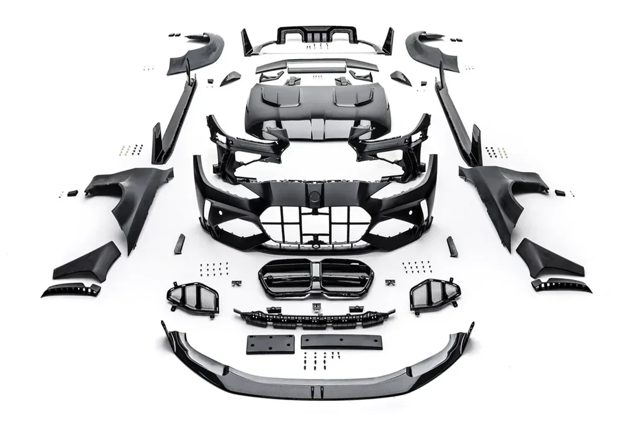 Adro-G82-M4-Carbon-Fiber-widebody-Kit-6